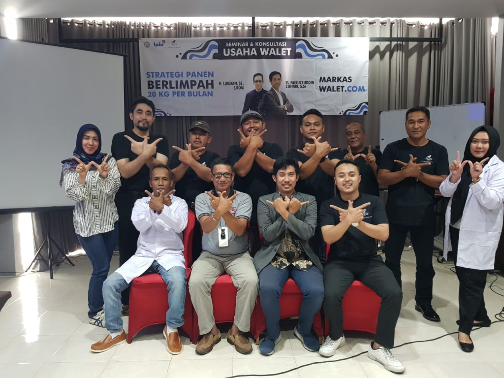 Dokumentasi Seminar Pelatihan di Lombok Dokumentasi Seminar Pelatihan di Lombok